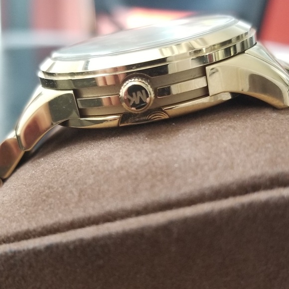 Michael Kors Runway Watch main image 4